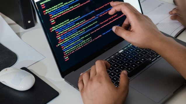 pexels-mizunokozuki-12899188